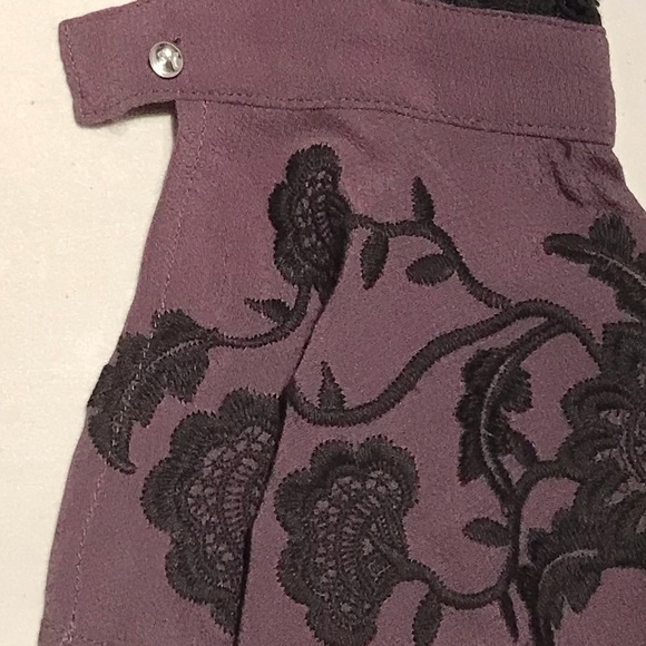 For Love & Lemons Cecilia Crop Top Cold Shoulder Purple/Black Lace Size XS - Picture 9 of 13